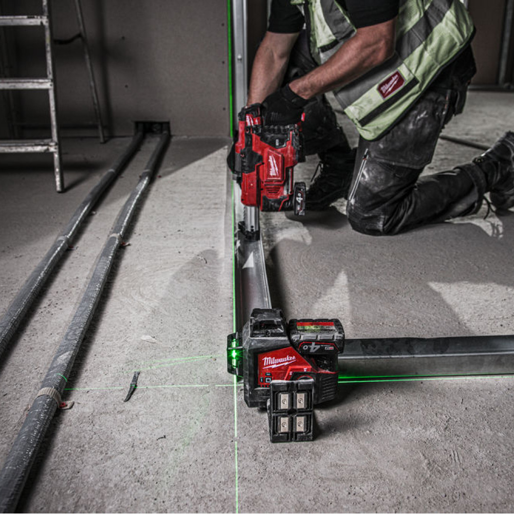 M12™ 3PLKIT-401P 360° ΠΡΑΣΙΝΟ LASER 3ΩΝ ΕΠΙΠΕΔΩΝ ΣΕ ΚΙΤ ΜΕ ΕΞΑΡΤΗΜΑΤΑ