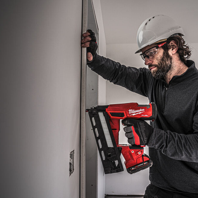 M18 FUEL™ FN16GA-202X 16 GA ΚΑΡΦΩΤΙΚΟ ΦΙΝΙΡΙΣΜΑΤΟΣ