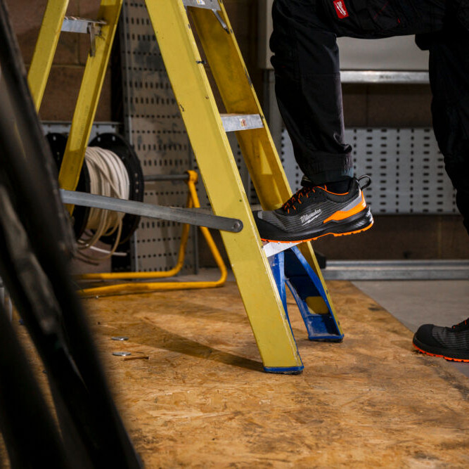FLEXTRED™ HI-VIS FXT S1PS ΠΑΠΟΥΤΣΙΑ ΑΣΦΑΛΕΙΑΣ ΠΟΡΤΟΚΑΛΙ ΜΕ ΥΦΑΣΜΑΤΙΝΟ ΑΝΩ ΜΕΡΟΣ