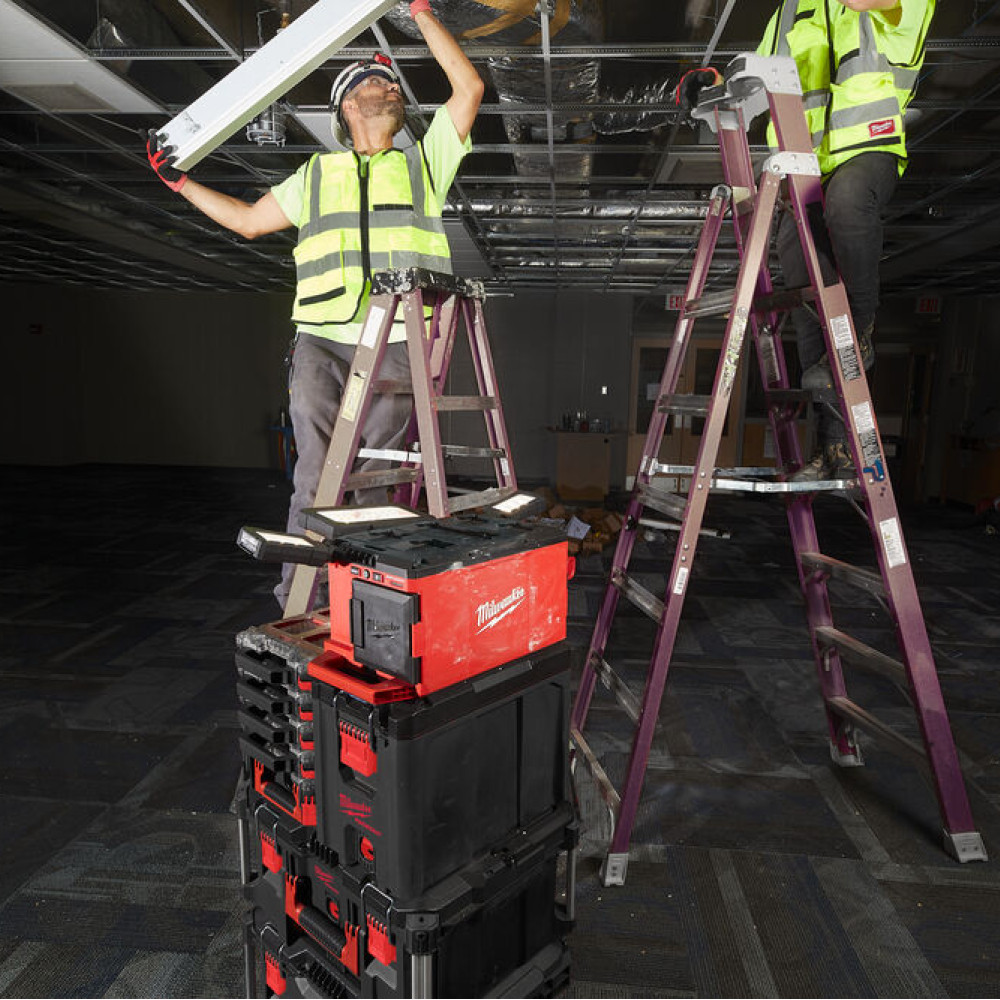 M18™ PACKOUT™ POALC-0 ΦΩΤΙΣΤΙΚΟ – ΦΟΡΤΙΣΤΗΣ